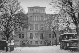 Dresden, Radeberger Vorstadt, Nordstraße 20, Moden-Akademie, Straßenfront