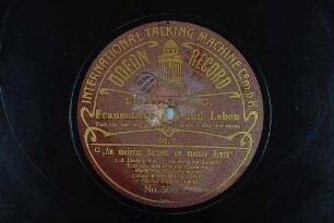 "An meinem Herzen, an meiner Brust" : a. d. Liederzyklus "Frauenliebe und Leben" / Text von Adalbert von Chamisso. Musik von Rob. Schumann