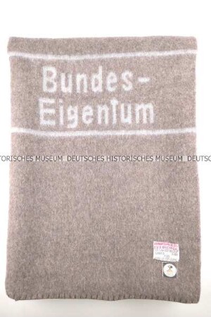 Wolldecke aus 4-Bett-Zimmer im Regierungsbunker Marienthal