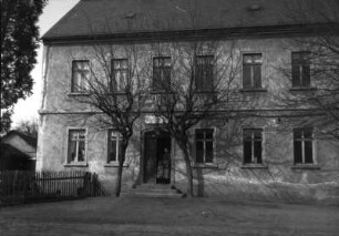 Belgershain-Köhra. Restaurant Zur Linde. Straßenansicht