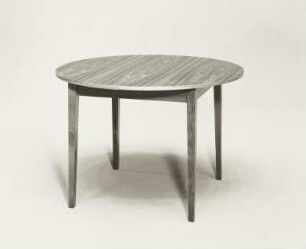 Runder Ausziehtisch (Modell T 100/732)
