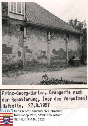 Darmstadt, Prinz-Georg-Garten - Orangerie nach der Renovierung und vor dem Verputzen, Hofseite