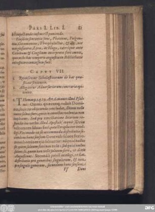 Caput VII. 1. Recensentur Scholasticorum de hac quaestione sententiae. 2. Allegantur Adversariorum contrariae opiniones.