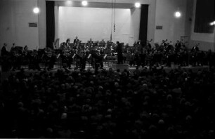 Donaueschingen: Donaueschinger Musiktage; Südwestfunkorchestr, Direktor Prof. Rosbaud