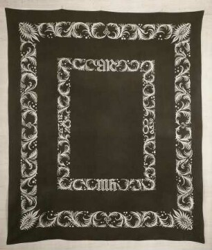 Tischdecke : Tischdecke aus Vistrastoff (Hochzeitsgeschenk mit persönlichen Daten), überbracht von H. Hornauer aus Dresden