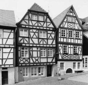 Bensheim, Hauptstraße 42, Klostergasse 2