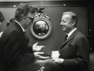 Joachim Henkel, Heinz Rühmann (Ehrenmedaille der Filmwirtschaft)