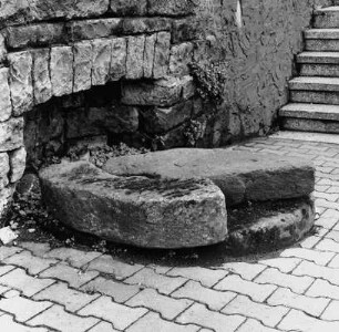Ziehbrunnen; Bad König, Hohe Straße 45