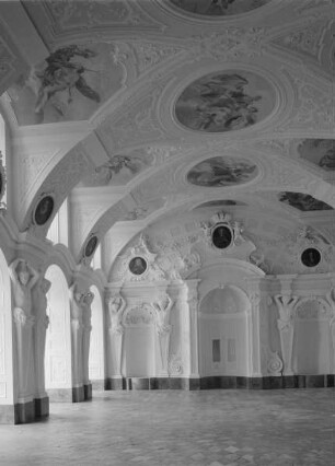 Fürstäbtliches Residenzschloss — Kaisersaal