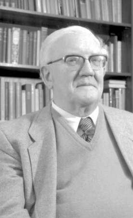 St. Peter: Prof. Dr. Hermann Heuer