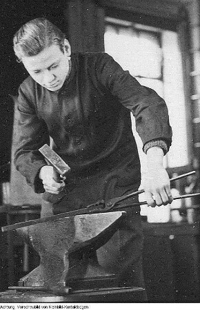 Lehrlinge bei der Arbeit - Berufswettbewerb