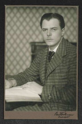 Porträt von Fritz von Unruh