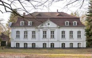 Residenz des stellvertretenden Kommandanten (Gesandter) der Französischen Militärregierung in Berlin; Berlin, Reinickendorf