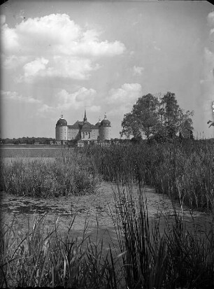 Schloss Moritzburg von Westen