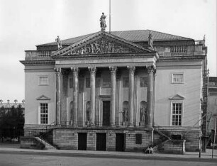 Berlin. Staatsoper Unter den Linden
