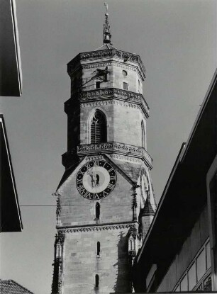 Turm der spätgotischen Stiftskirche in Stuttgart