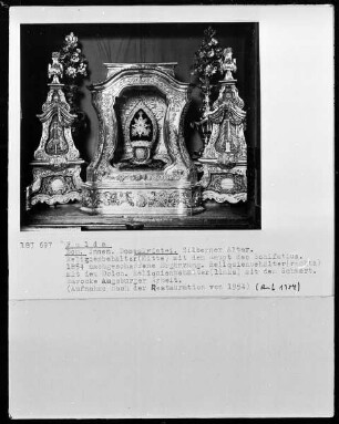Silberner Altar — Bonifatiusreliquiare