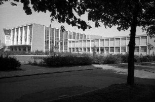 Wilhelmshaven: Hallenschwimmbad