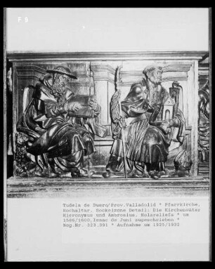 Hochaltar, Sockelzone: Kirchenväter Hieronymus und Ambrosius