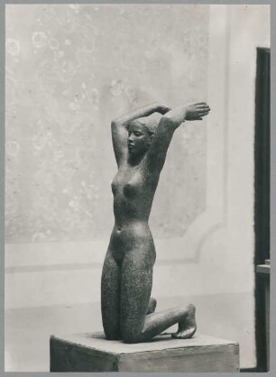 Kniende, 1923/24, Bronze