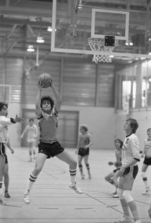 Basketball-Turnier der Karlsruher Hauptschulen in der Sporthalle Rintheim