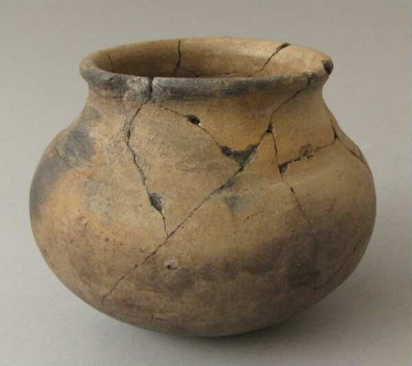 Clay vessel