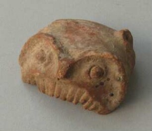 Tierkopf aus Ton (Fragment)
