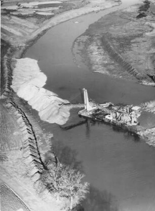 Staustufe Buckenhofen, Ausbau der Regnitz, Großbagger