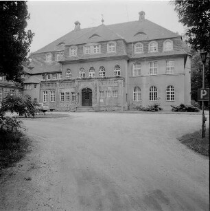 Herrenhaus Bagenz : Herrenhaus Bagenz, Ansicht Hauptfassade