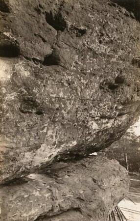 Rauenstein. Alaunausblühungen