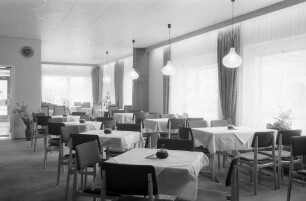 Neueröffnung des Café am Ostendorfplatz