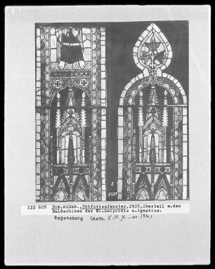 Fenster N VII, Felder: Baldachin über dem Heiligen Luitpold und Ignatius