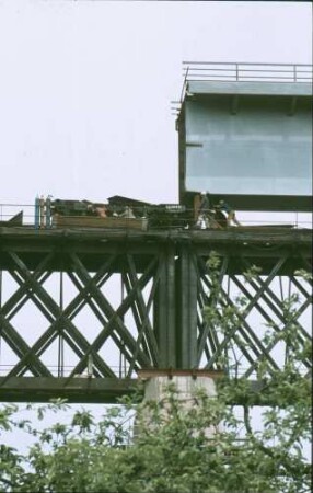 Marbach Neckarviadukt Absenken Brückenfeld Hohlkastenträger
