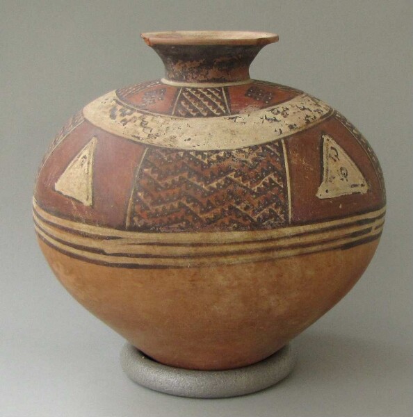 Clay vessel