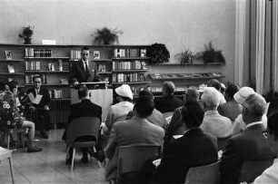 Freiburg: Städtische Volksbücherei, Ansprache, v. Vietinghoff