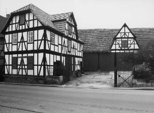 Meinhard, Sandstraße 23