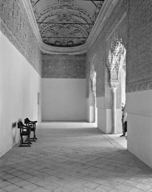 Alhambra — Palacios Nazaries — Palacio de los Leones — Sala de los Mocárabes