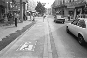 Einrichtung zweier Parkplätze für Rollstuhlfahrer in der Lammstraße