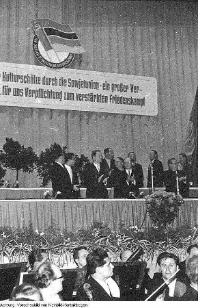 Dresden. Staatliche Kunstsammlungen Dresden, Grünes Gewölbe, Rüstkammer und Skulpturensammlung. Beutekunst kehrt aus der Sowjetunion zurück, 1958