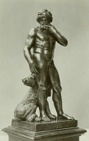 Pluto mit Cerberus