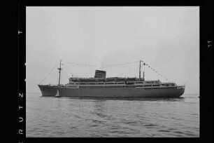 Bergensfjord (1956), Passagierschiff