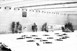 Freiburg: Einweihung Uni-Sportstadion, Gymnastikvorführungen