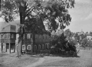 Oberlausitz, Umgebindehaus : Oberlausitz. Unbekannter Ort. Ortsteilansicht mit Umgebindehaus
