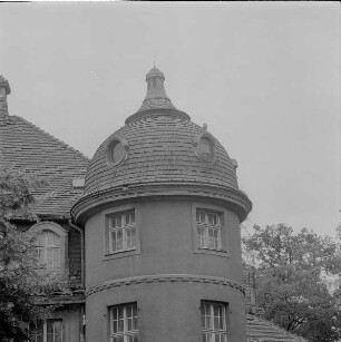 Herrenhaus Bagenz : Herrenhaus Bagenz. Turmhaube eines Eckturms
