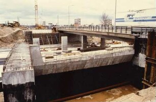 Sechsspuriger Ausbau der A 5 Überführung der L 561 in km 630,565 Widerlager Ost.