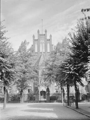 Gebrüder Heinrich Hospital und Altersheim