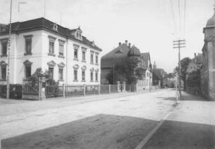 Dippoldiswalde. Bahnhofstraße. Blick nach Nordost zur Marien- und Laurentiuskirche (Stadtkirche)