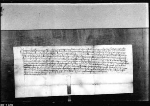 Thoman Kogelin von Gomaringen reversiert dem Junker Wolf von Dachenhausen für das Erblehen eines Gütleins in Gomaringen.
