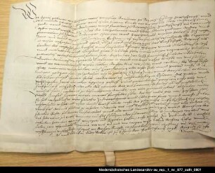 Gräfin Agnes von Rietberg leiht zur Wiedereinlösung der Grafschaft Rietberg von Fräulein Maria von Jever 5000 Taler Ausstellungsort: Esens Anhängendes Siegel beschädigt erhalten