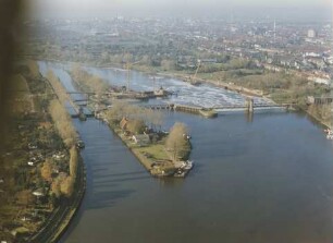 Wehr und Schleuse Bremen-Hemelingen/Weser